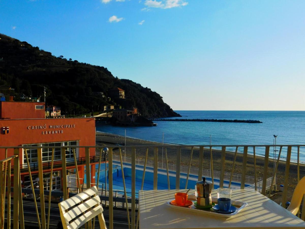 Trilocale Con Meravigliosa Vista Mare, 莱万托 外观 照片